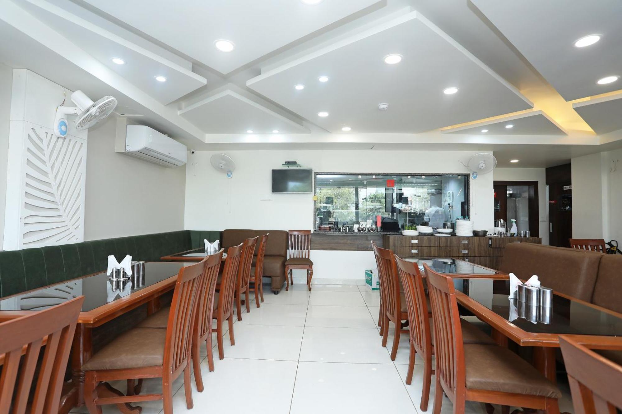 Super Hotel O Taste Of Temple Μποπάλ Εξωτερικό φωτογραφία
